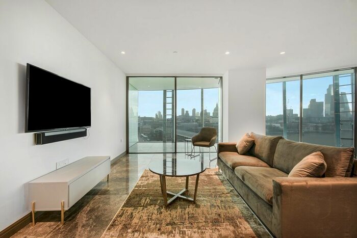 2 Bedroom Flat To Rent In Blackfriars Road, London, SE1