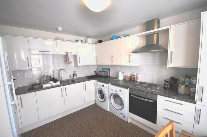 6 Bedroom Property To Rent In Gloucester Place, Cheltenham, GL52