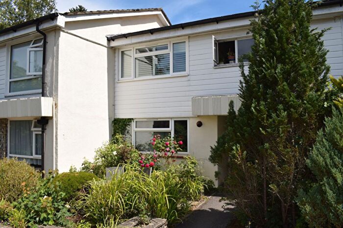 1 Bedroom Flat For Sale In Tadworth Street, Tadworth, KT20