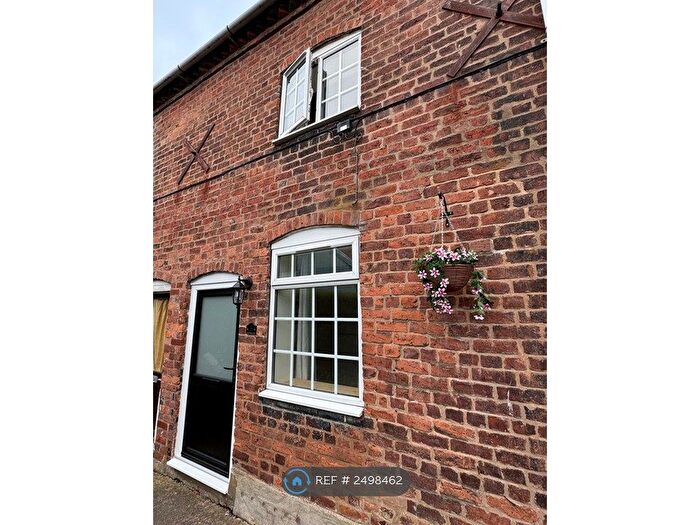 1 Bedroom Terraced House To Rent In Francis Place, Newtown, SY16