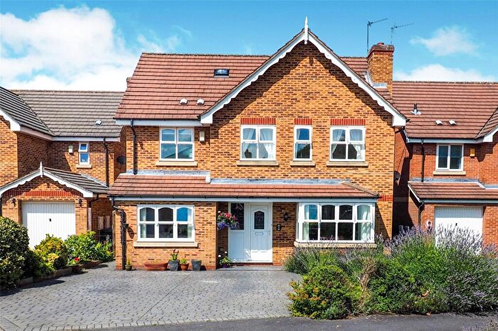 5 Bedroom Detached House For Sale In Oakmere Close, Edwalton, Nottinghamshire, NG12