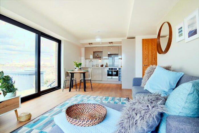 2 Bedroom Apartment To Rent In Princeton Place, Liverpool, Merseyside, L8