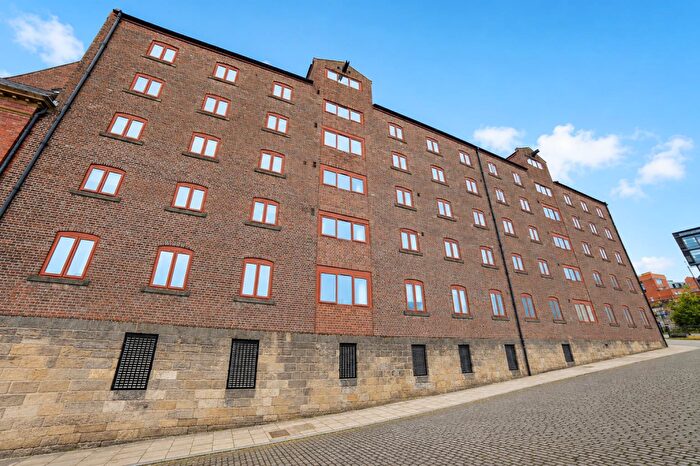 2 Bedroom Apartment For Sale In Milk Market, Newcastle Upon Tyne, NE1