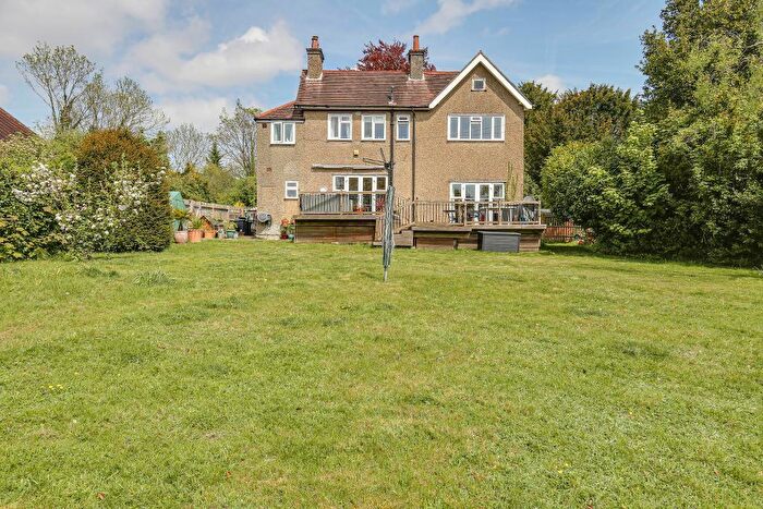 6 Bedroom Detached House For Sale In Hook Hill, Sanderstead, Surrey, CR2