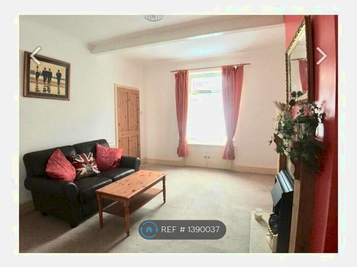 2 Bedroom Terraced House To Rent In Beech Street, Halifax, HX4