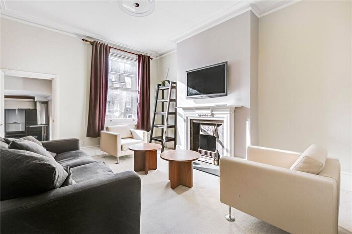 2 Bedroom Flat To Rent In Carlingford Road, Hampstead, NW3