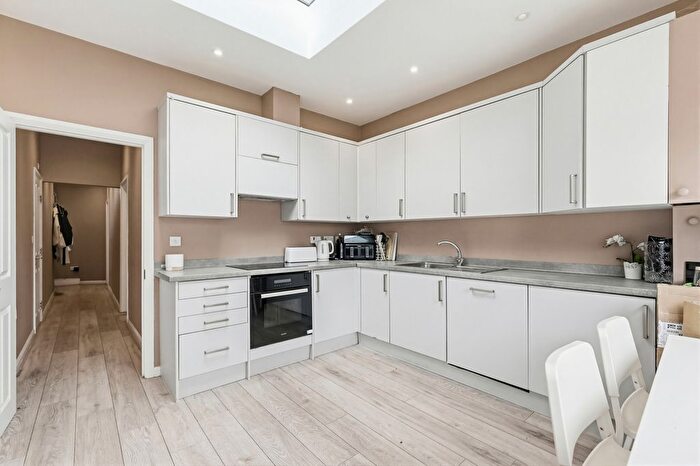 5 Bedroom Terraced House To Rent In Durnsford Road, Wimbledon Park, SW19