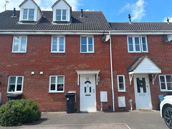 3 Bedroom Terraced House To Rent In Hatch Road, Swindon, Wiltshire, SN3