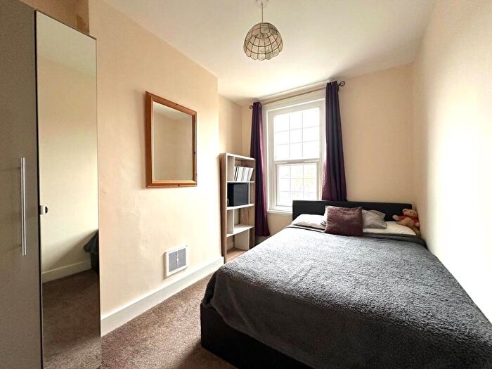 4 Bedroom Terraced House For Sale In Bradgate Road, Catford, Lewisham, London, SE6