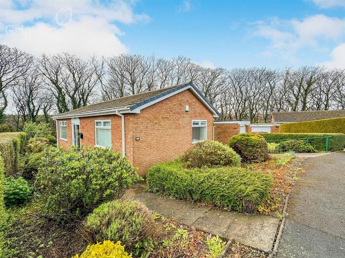 2 Bedroom Bungalow For Sale In Rosecroft Avenue, Loftus, Saltburn-By-The-Sea, TS13