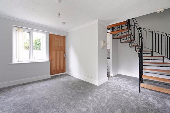 1 Bedroom Semi-Detached House To Rent In Welbury Gardens, Sheffield, S20