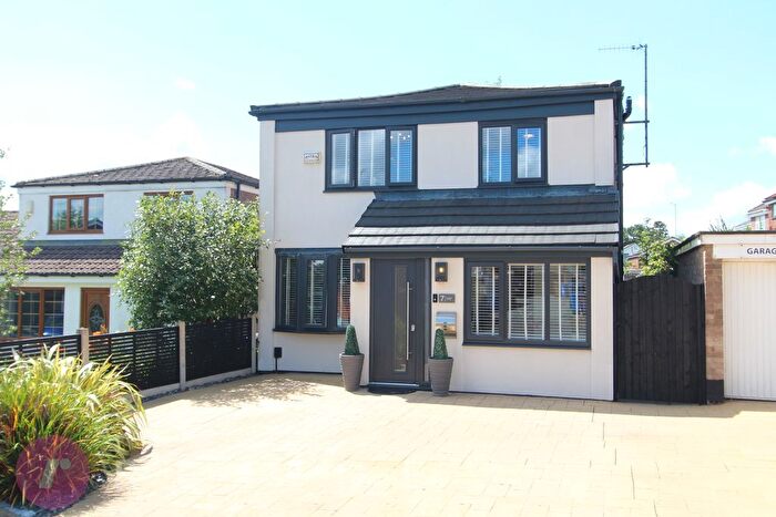 3 Bedroom Detached House For Sale In Hillstone Avenue, Shawclough, Rochdale, OL12