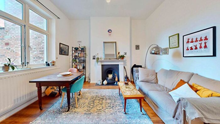 1 Bedroom Flat To Rent In Northwood Road, Highgate., N6