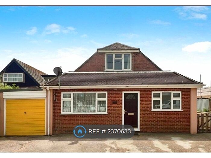 1 Bedroom Flat To Rent In Lydd Road, Camber, Rye, TN31
