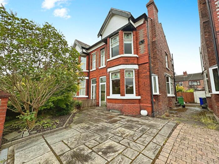 3 Bedroom Semi-Detached House To Rent In Egerton Road North, Manchester, Chorlton Cum Hardy, M16