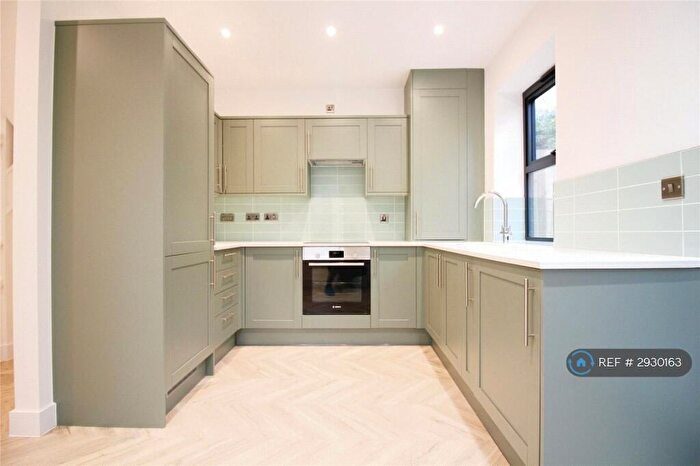 2 Bedroom End Of Terrace House To Rent In Mount Pleasant, Reading, RG1
