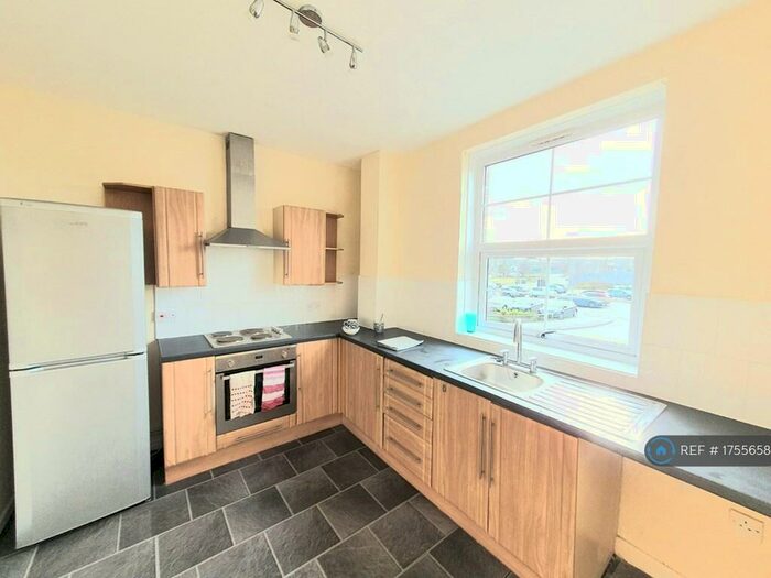 1 Bedroom Flat To Rent In Vale Lodge, Liverpool, L9