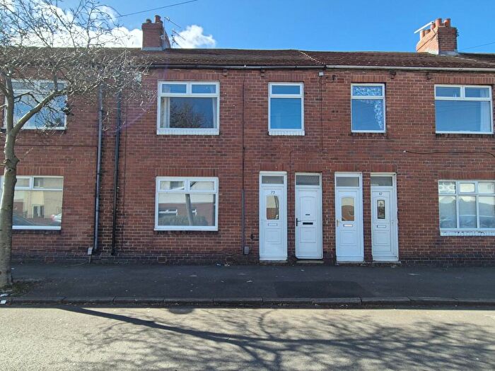 2 Bedroom Flat For Sale In Tweed Street, Hebburn, Tyne And Wear, NE31