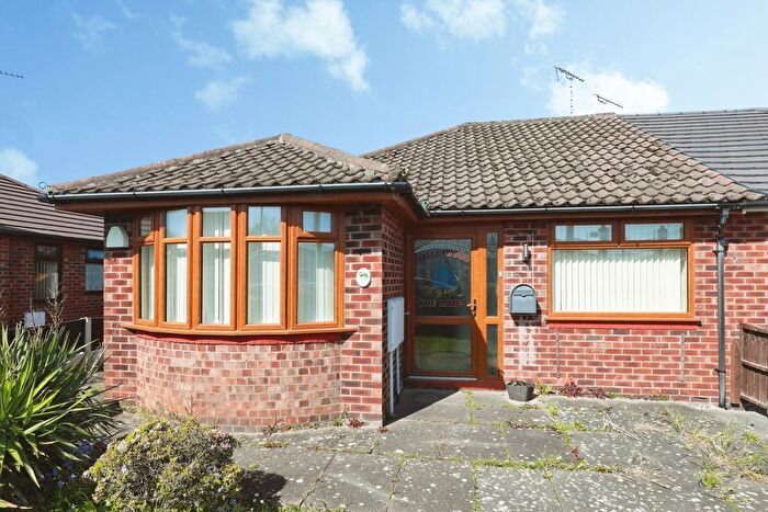 3 Bedroom Bungalow For Sale In Marley Avenue, Crewe, Cheshire, CW1