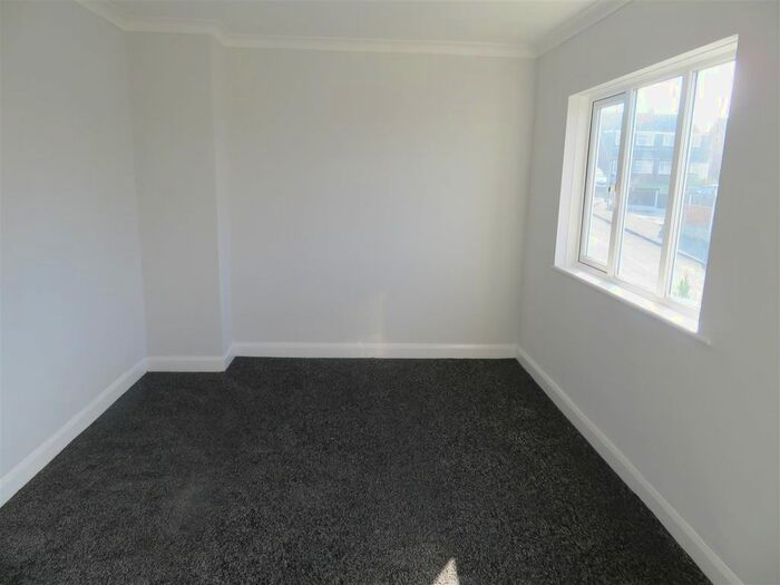 2 Bedroom SemiDetached House To Rent In Pleasant Street, Hill Top