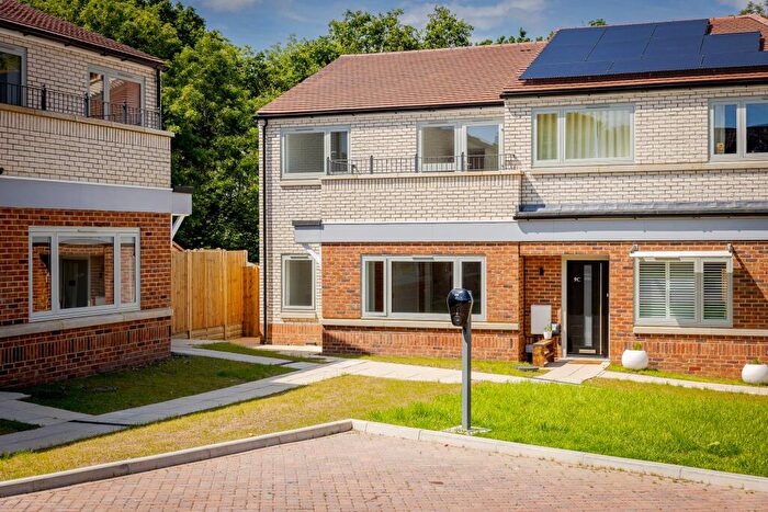 3 Bedroom Semi-Detached House For Sale In Fairoak Close, Kenley, CR8