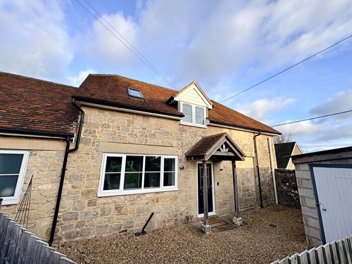 2 Bedroom Cottage To Rent In Vicarage Road, Tisbury, Wiltshire, SP3