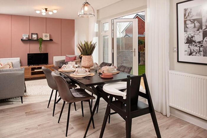 4 Bedroom Detached House For Sale In Howard Street, Off Pontefract Road, Snaith, DN14