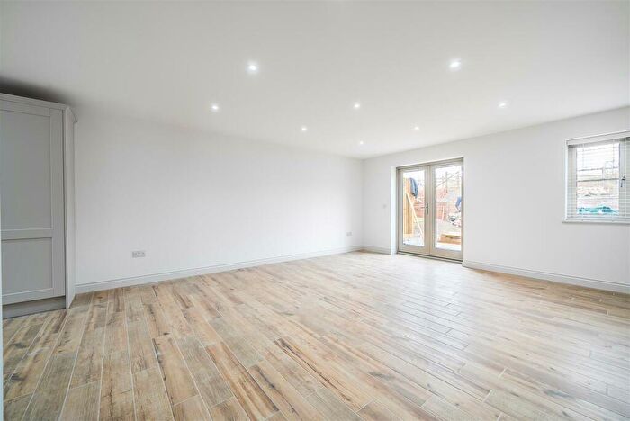 3 Bedroom Terraced House For Sale In Greenway, Eastcote, NN12
