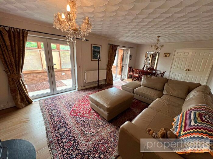 3 Bedroom Bungalow For Sale In Woodfield Terrace, Pontypridd, Rhondda Cynon Taff, CF37
