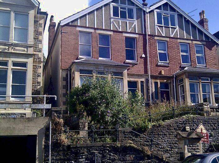 9 Bedroom Semi-Detached House To Rent In Trelawney Road, Bristol, BS6