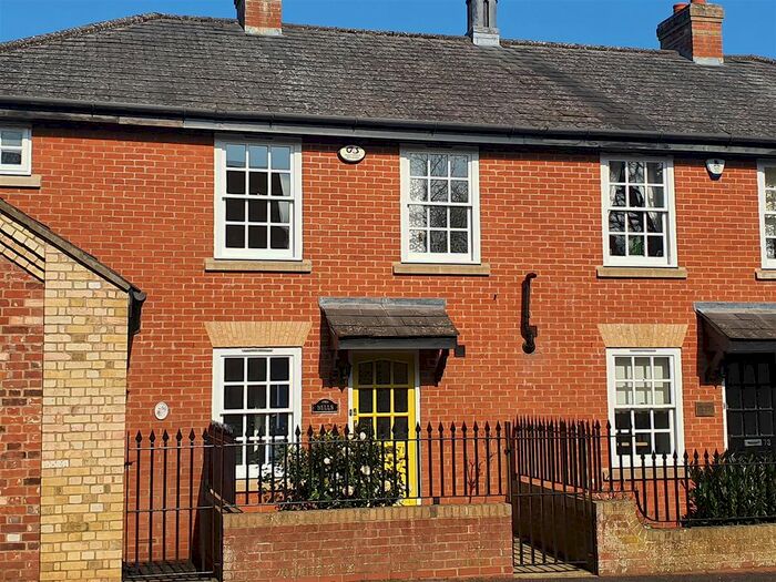 2 Bedroom Terraced House To Rent In Swan Street, West Malling, ME19