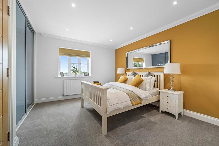4 Bedroom Detached House For Sale In Glebe Place, Tendring, Clacton-On-Sea, CO16
