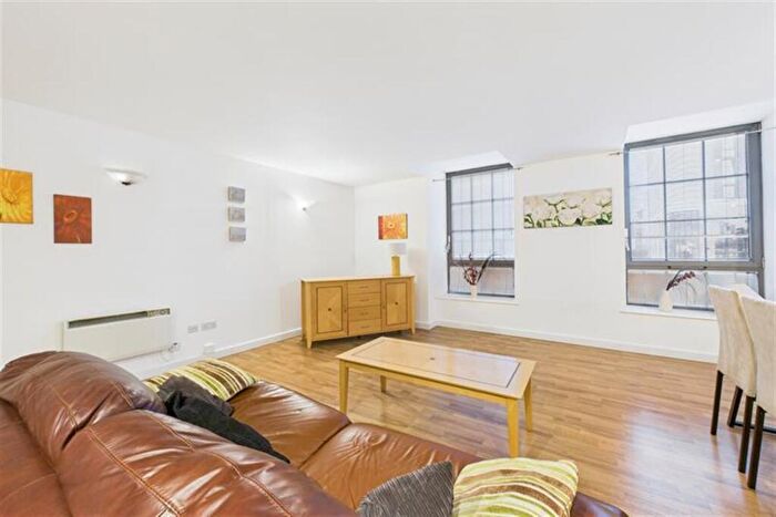 1 Bedroom Flat For Sale In The Hicking Building, Queens Road, NG2