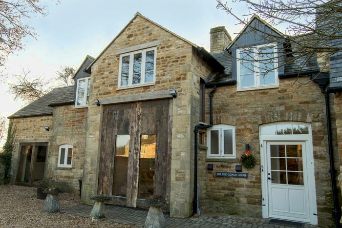 4 Bedroom Detached House To Rent In West End, Kingham, OX7