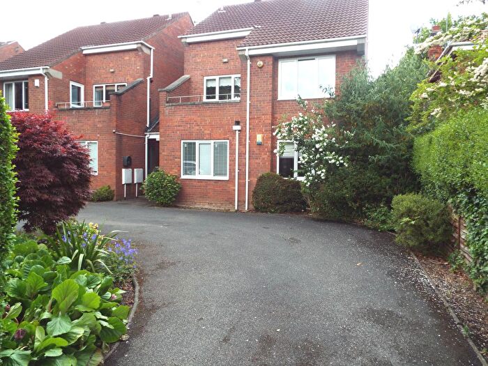 2 Bedroom Flat To Rent In Newland Park, Hull, HU5