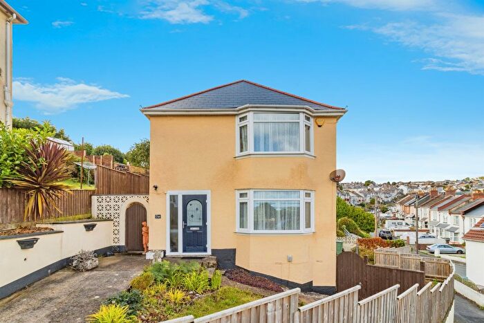 3 Bedroom Detached House For Sale In Barnfield Road, Paignton, TQ3