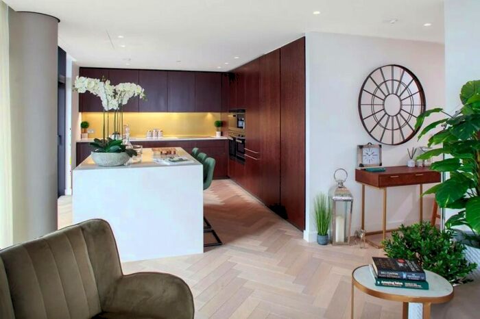 2 Bedroom Apartment For Sale In Worship Street, Shoreditch, London, EC2A
