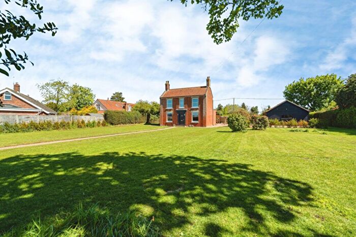 4 Bedroom Detached House For Sale In Church Road, Neatishead, Norwich, Norfolk, NR12