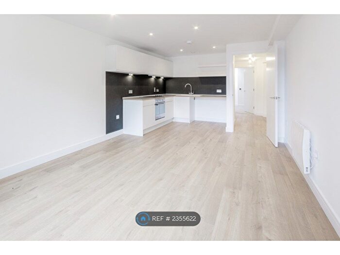 1 Bedroom Flat To Rent In Dalkeith Place, Kettering, NN16