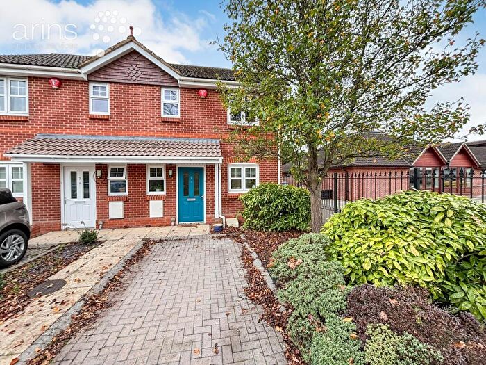 3 Bedroom End Of Terrace House To Rent In Mitford Court, Mitford Close Three Mile Cross, Reading, RG7