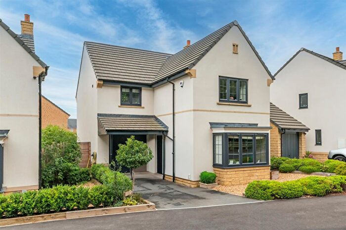 3 Bedroom Detached House For Sale In Spring Wood Crescent, Bramhope, LS16