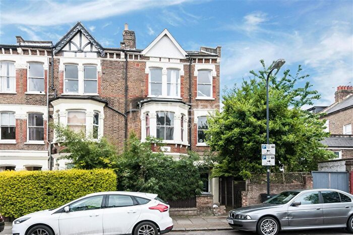 2 Bedroom Flat For Sale In Burton Road, London, NW6