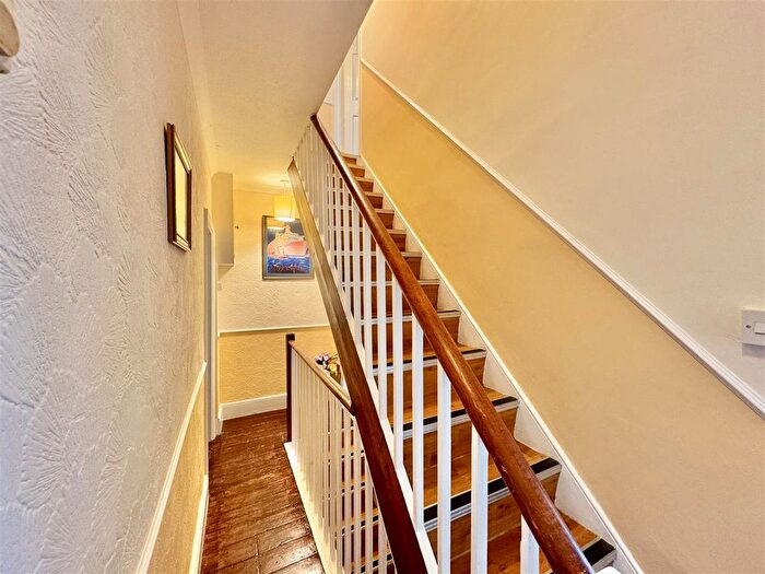 3 Bedroom Terraced House For Sale In Harold Road, Hastings, TN35