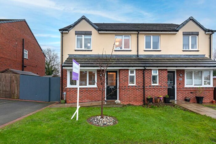 3 Bedroom Semi Detached House For Sale In Holmleigh Close, Buckley, CH7