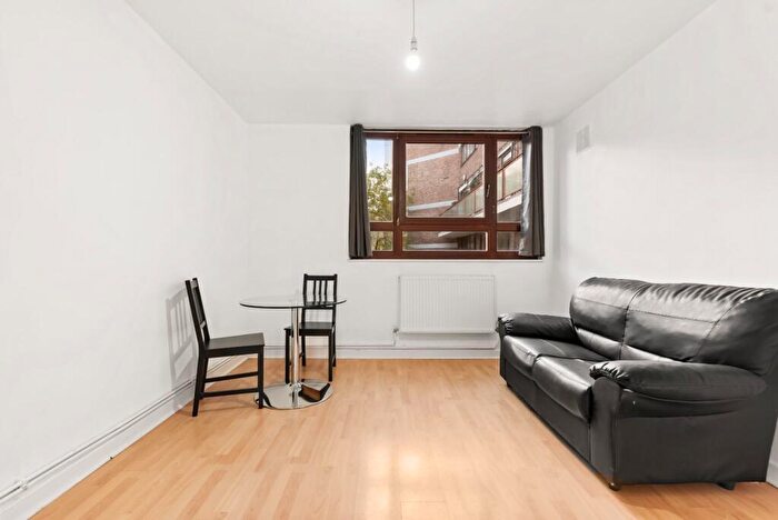 1 Bedroom Flat To Rent In Crondall Court, St. John's Estate, N1