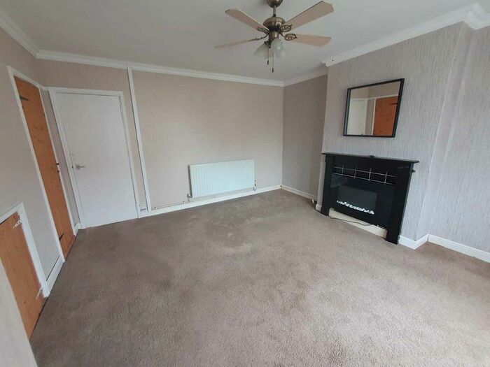 Terraced House To Rent In Swallowhurst Crescent, Liverpool, L11