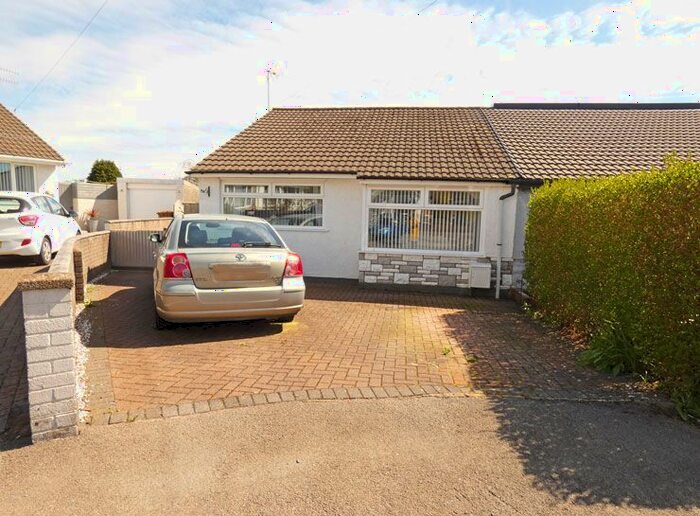 2 Bedroom Semi-Detached Bungalow For Sale In Hadrians Close, Gelligaer, Hengoed, CF82