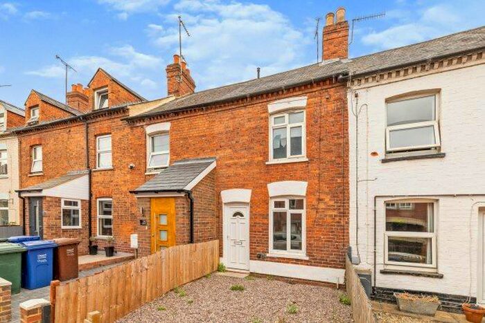 2 Bedroom Property To Rent In Causeway, Banbury, OX16