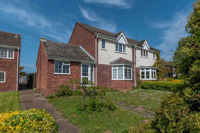 3 Bedroom Semi-Detached House For Sale In Broadlands, Syderstone, PE31