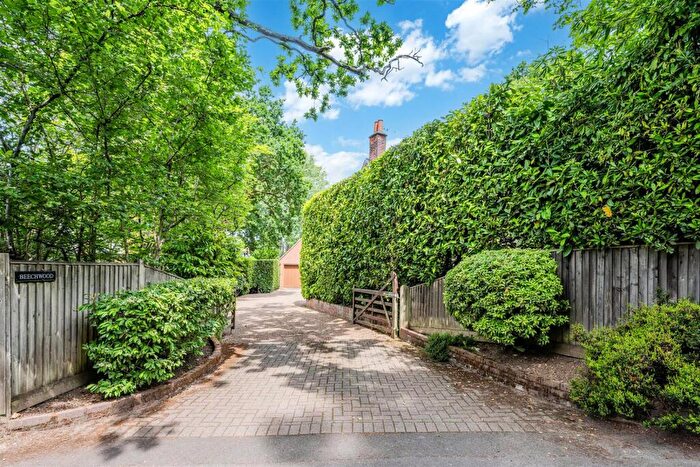 5 Bedroom Detached House For Sale In Waterhouse Lane, Kingswood, KT20